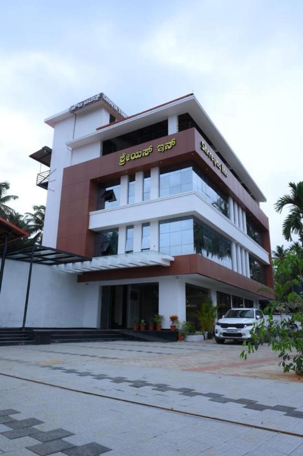 Shrreyas Inn Boarding & Lodging Kundapur Bagian luar foto